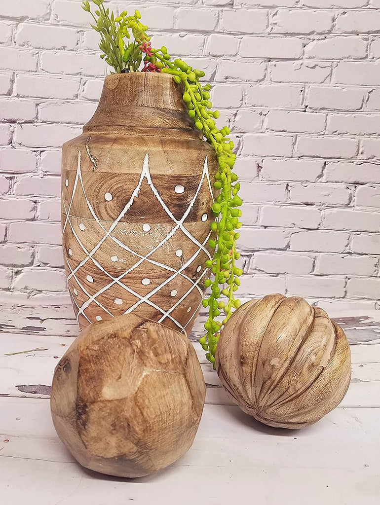 Set of 2 Decorative Carved Wood Balls Honeycomb and Swirl Design Decor